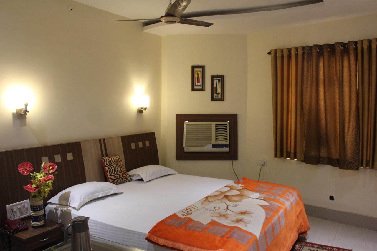 Hotel Anurag Rourkela Extérieur photo