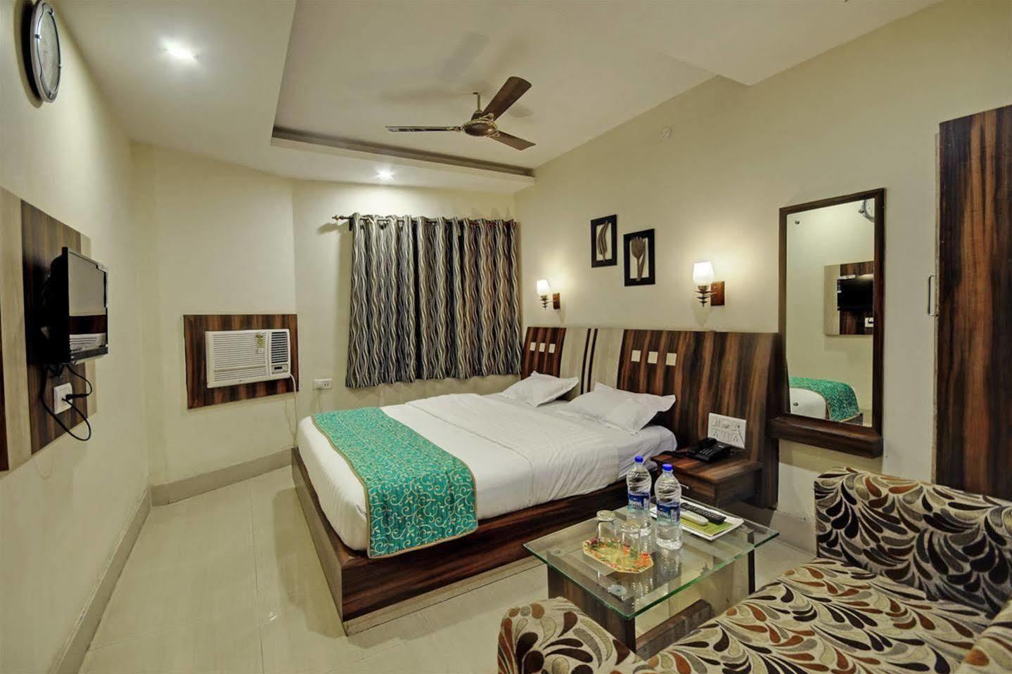 Hotel Anurag Rourkela Extérieur photo